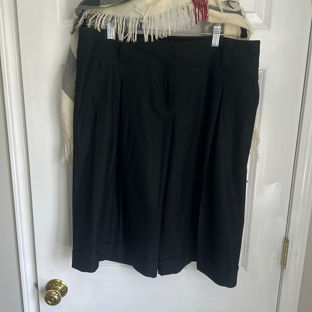 Burberry “long shorts”